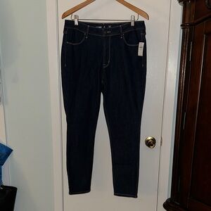 Old Navy Women's Dark Blue Wow Super Skinny High Rise Jeans - brand new!